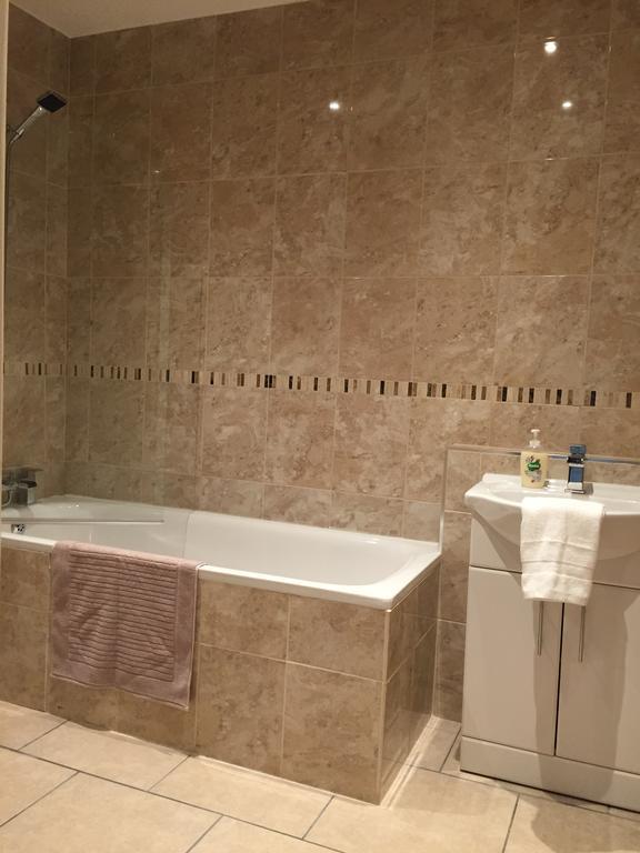Grosvenor House Apartment Cardiff Cameră foto